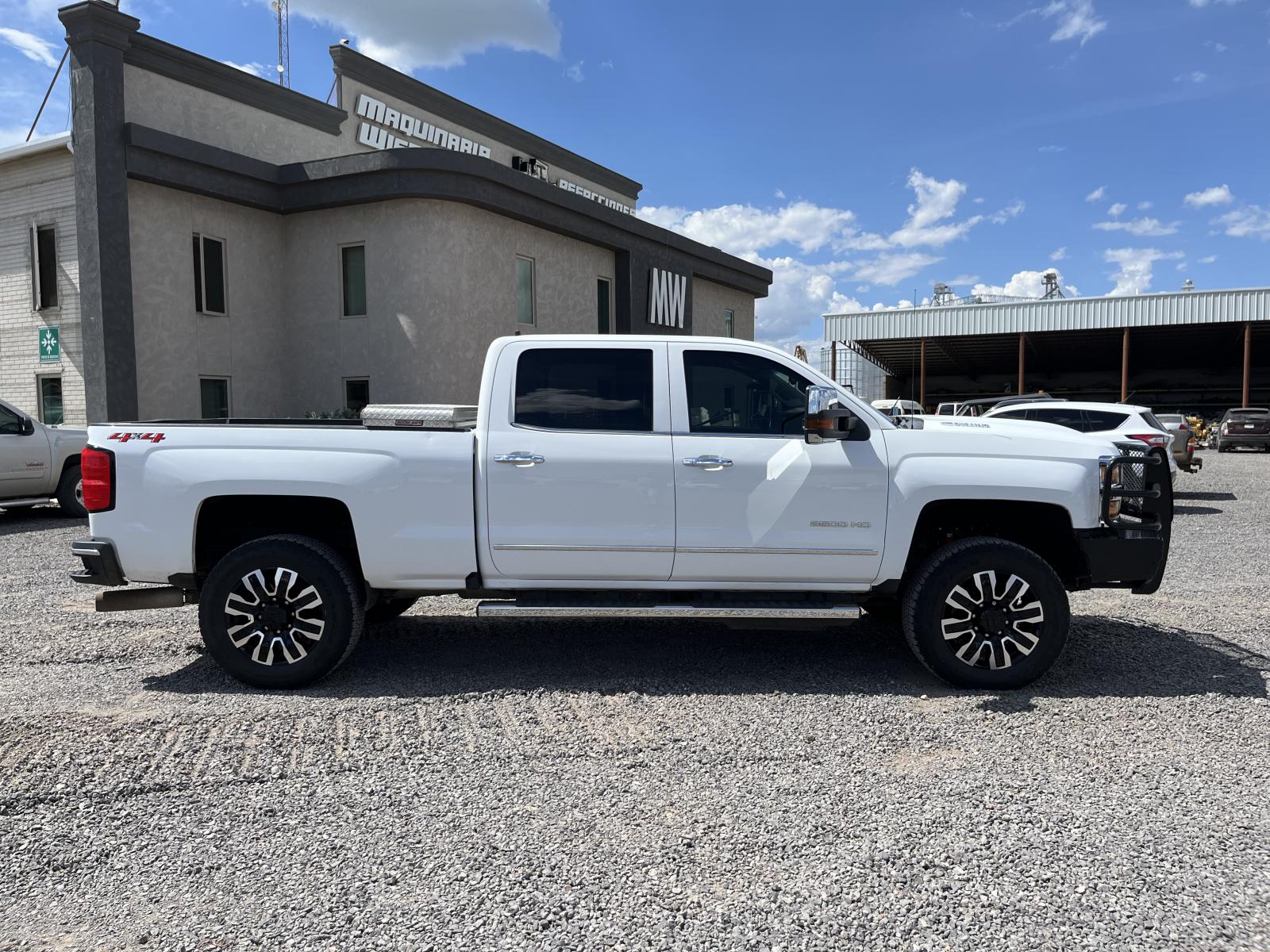 ./imagenes/INVOICE/2019/17642/PICK UP CHEVROLET SILVERADO 2500HD (6).JPG